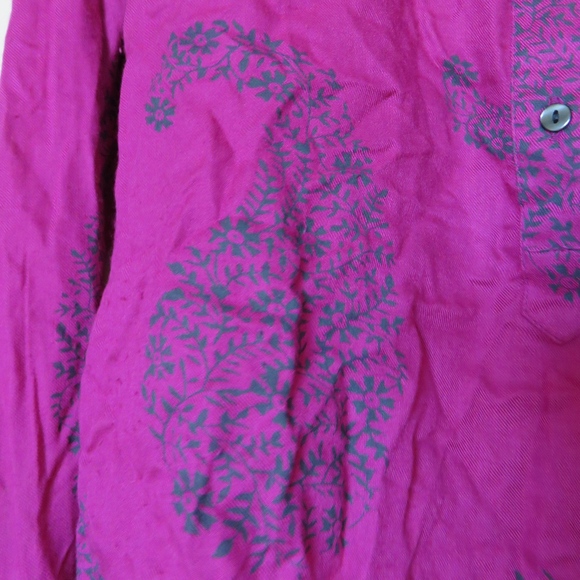 SOLD Lucky Brand Long Sleeve Top EUC - Picture 2 of 4